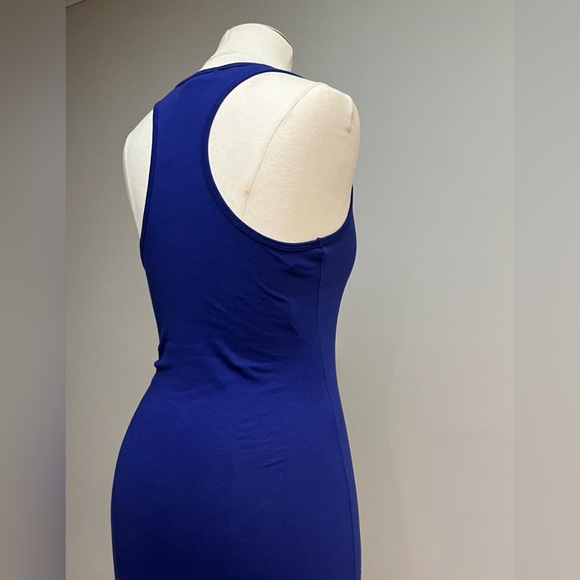 FOREVER 21 BLUE SLEEVELESS SCOOP NECK MAXI DRESS - Picture 4 of 9